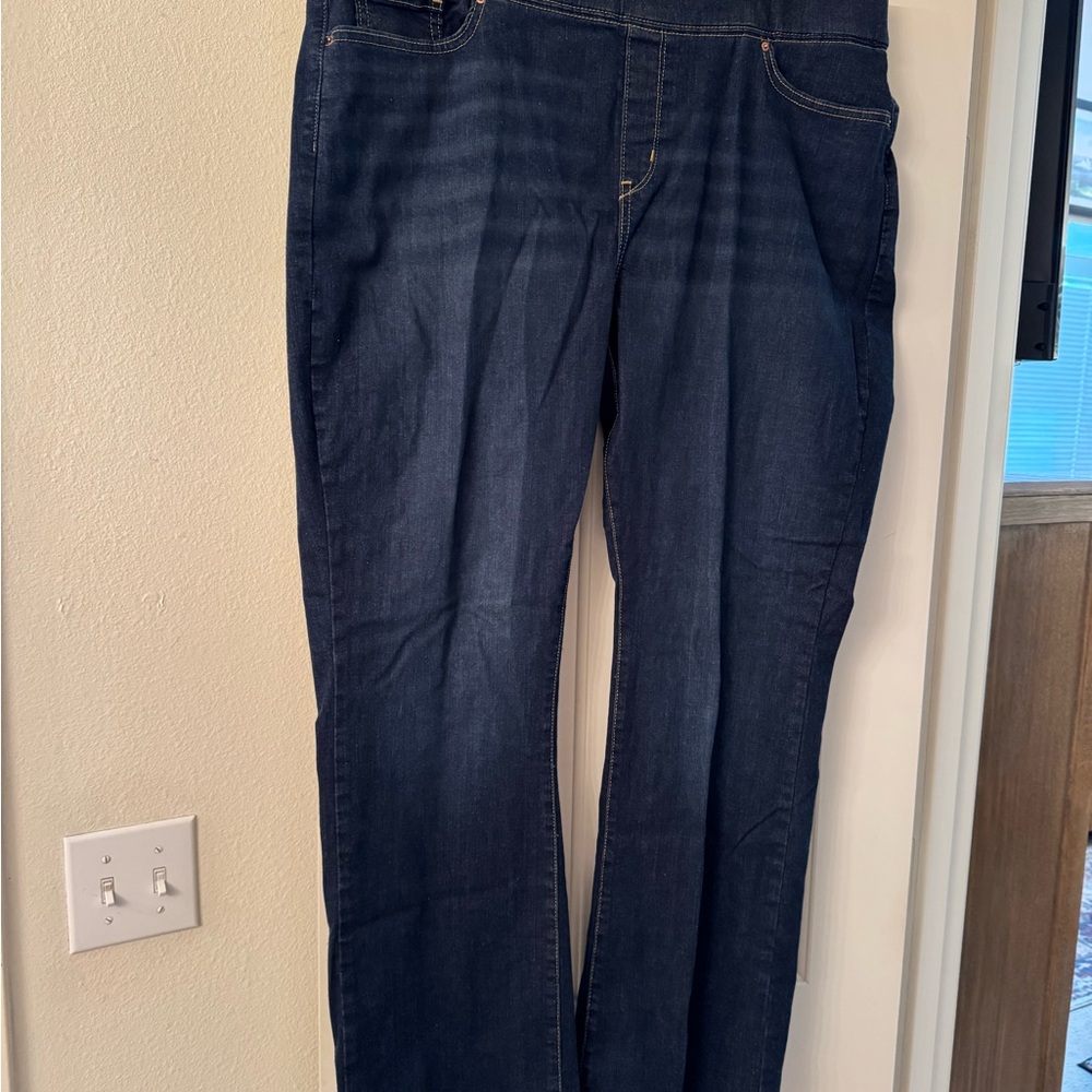 Levi Strauss Signature Pull On Boot Cut Denim Jeans